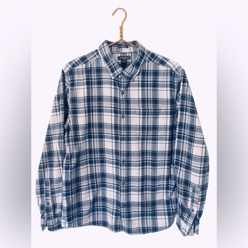Eddie Bauer Men’s Classic Fit Blue True Flannel,‎ Size Large
